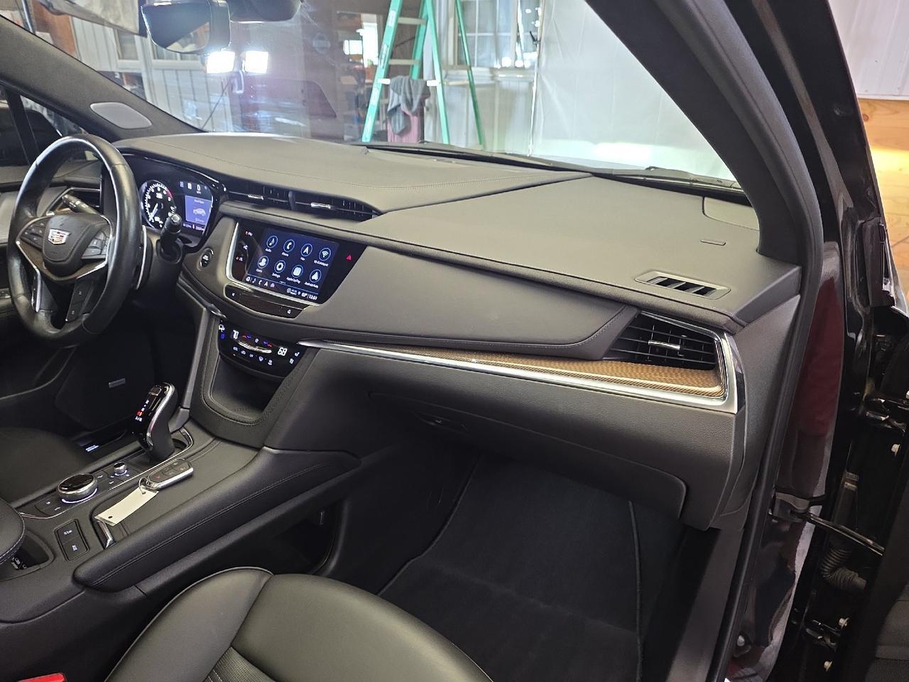 2024 Cadillac XT5 AWD Sport Sand Lake NY