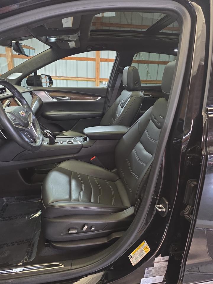 2024 Cadillac XT5 AWD Sport Sand Lake NY