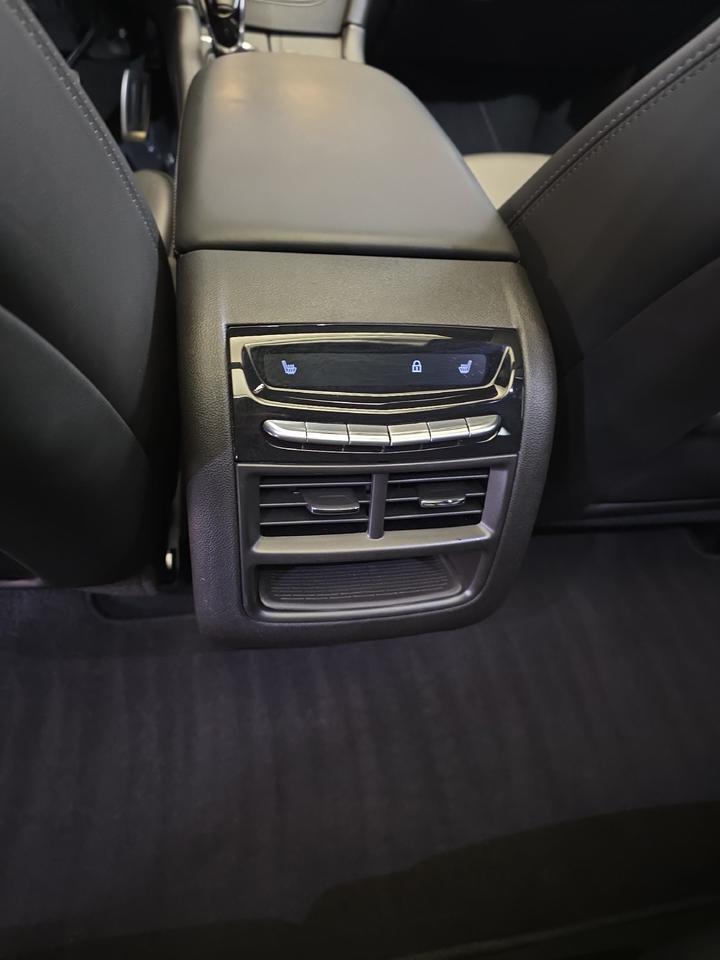 2024 Cadillac XT5 AWD Sport Sand Lake NY