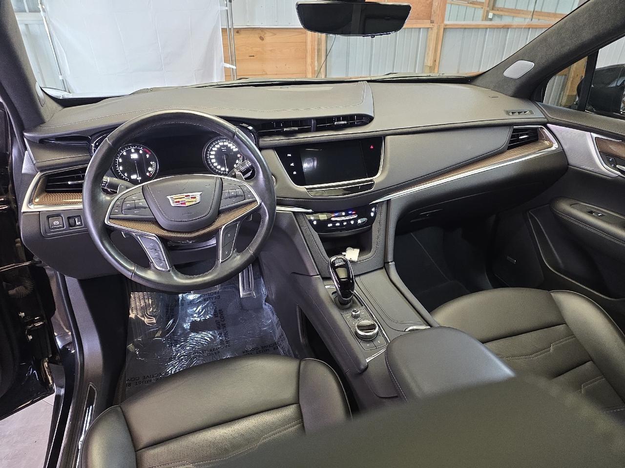 2024 Cadillac XT5 AWD Sport Sand Lake NY