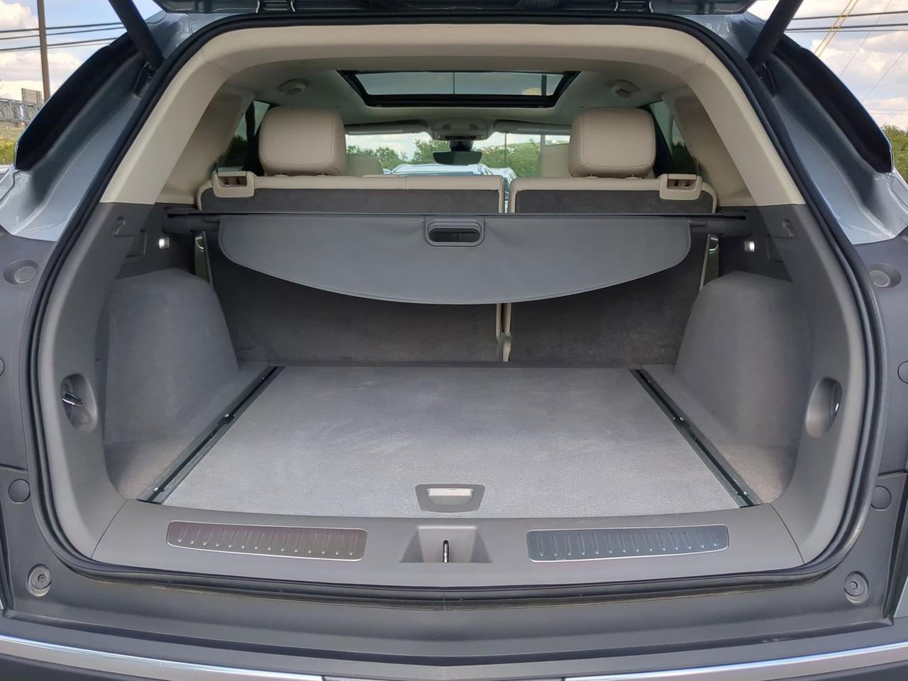 2024 Cadillac XT5 FWD Premium Luxury