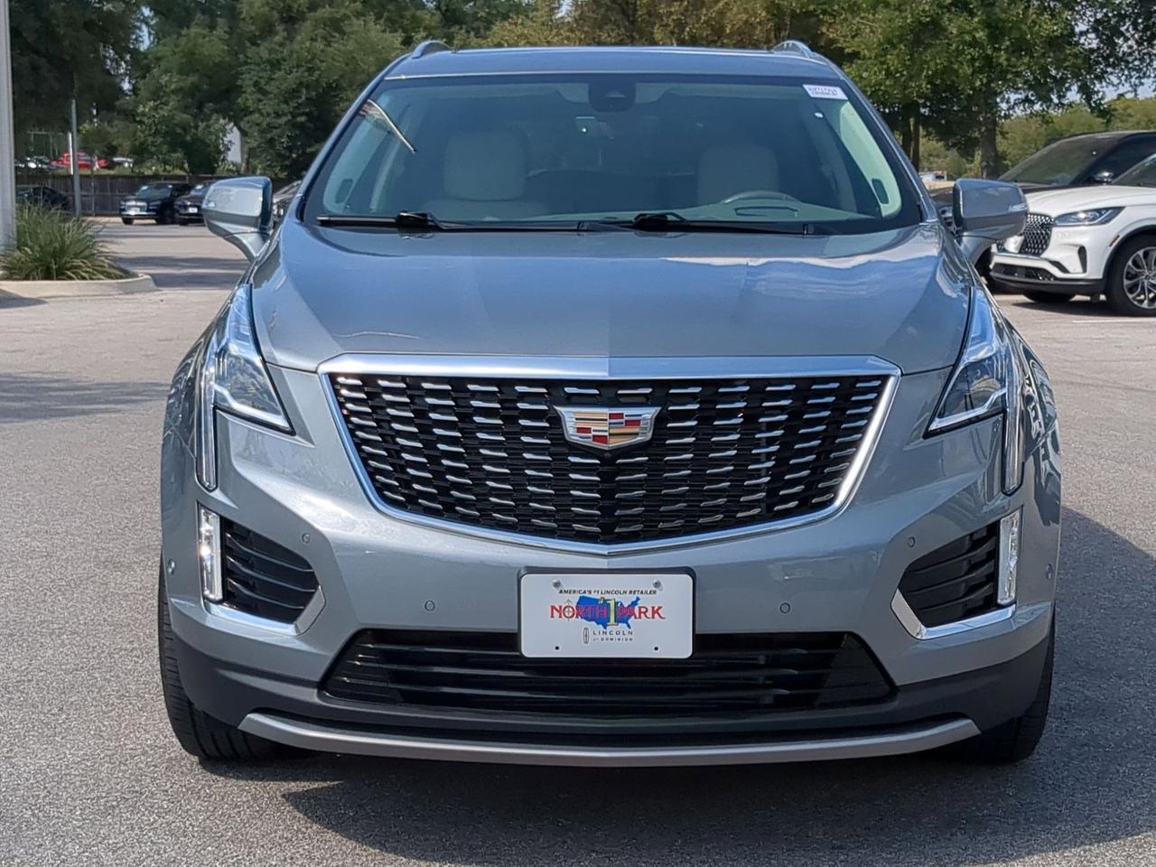 2024 Cadillac XT5 FWD Premium Luxury