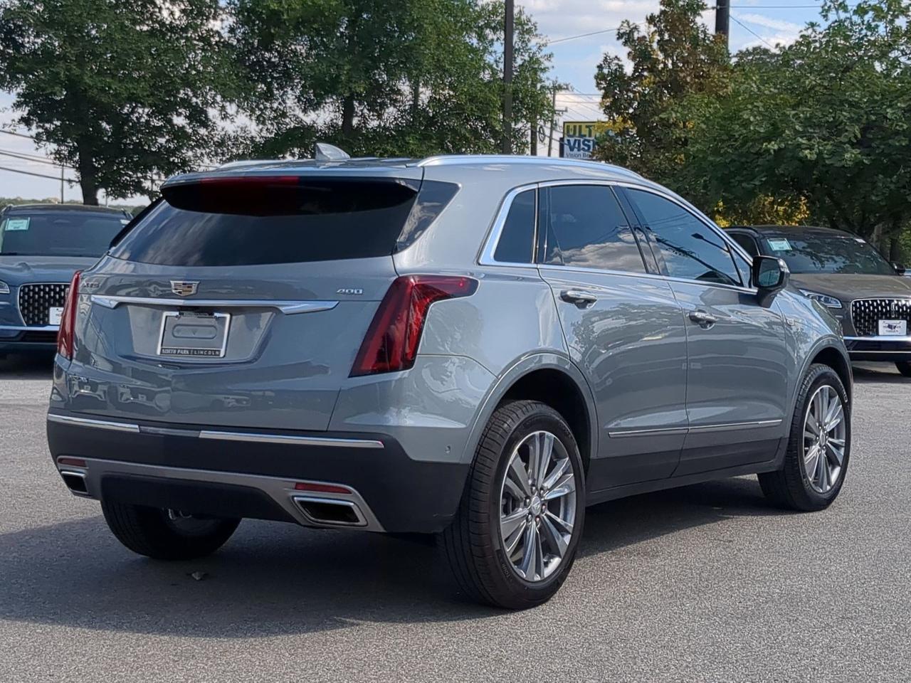 2024 Cadillac XT5 FWD Premium Luxury