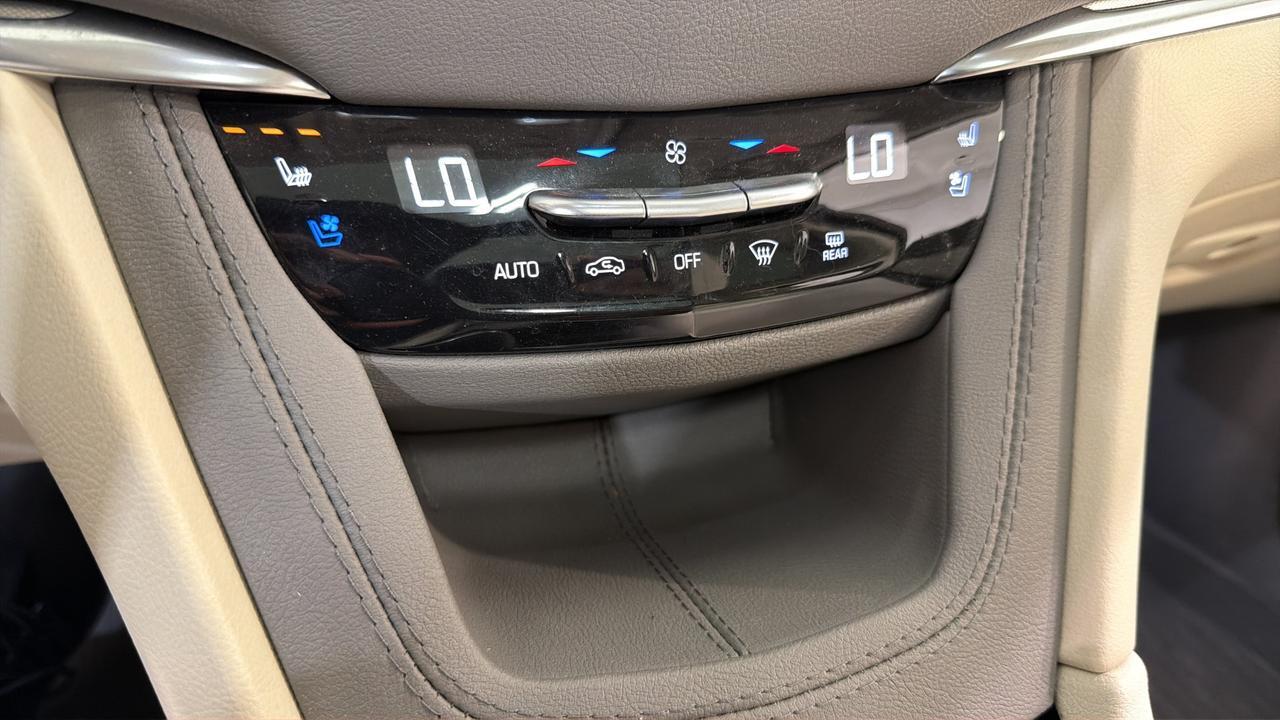 2024 Cadillac XT5 FWD Premium Luxury San Antonio TX