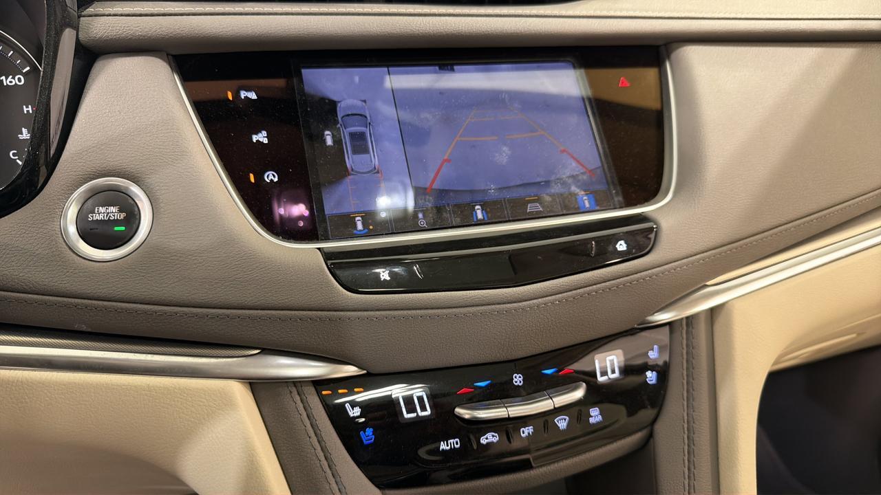 2024 Cadillac XT5 FWD Premium Luxury San Antonio TX