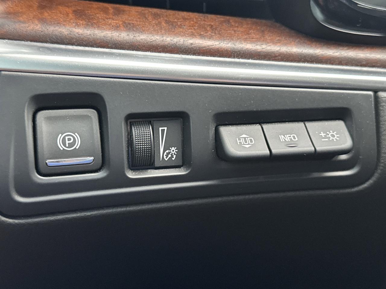 2024 Cadillac XT5 FWD Premium Luxury San Antonio TX