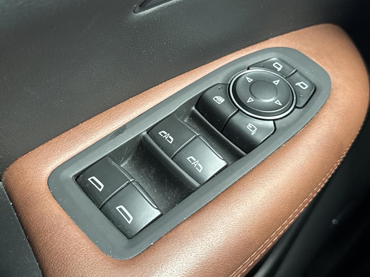 2024 Cadillac XT5 FWD Premium Luxury San Antonio TX