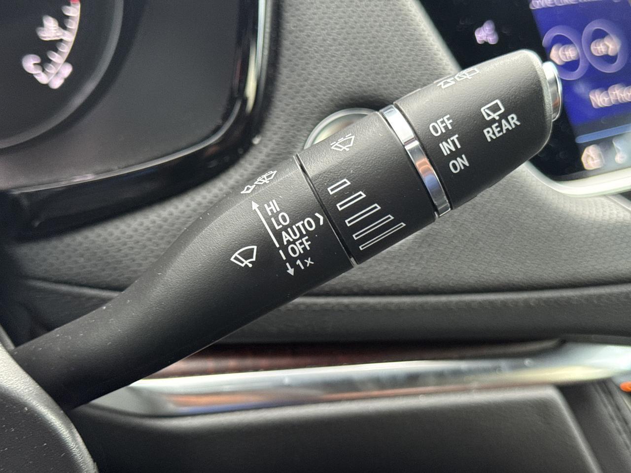 2024 Cadillac XT5 FWD Premium Luxury San Antonio TX