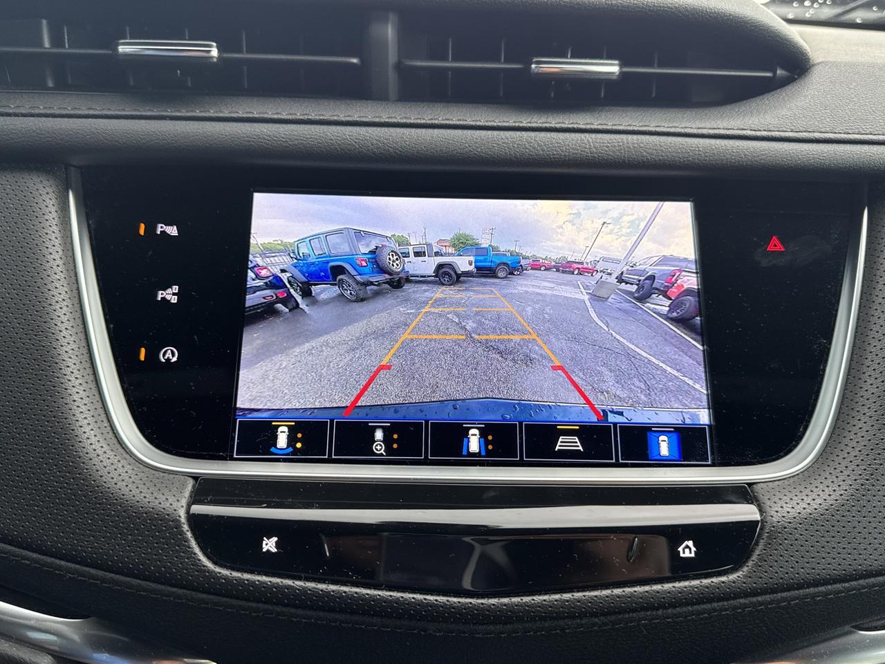 2024 Cadillac XT5 FWD Premium Luxury San Antonio TX