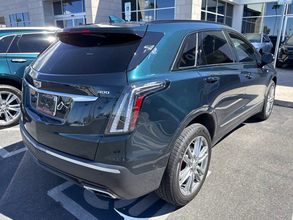 2024 Cadillac XT5 Sport