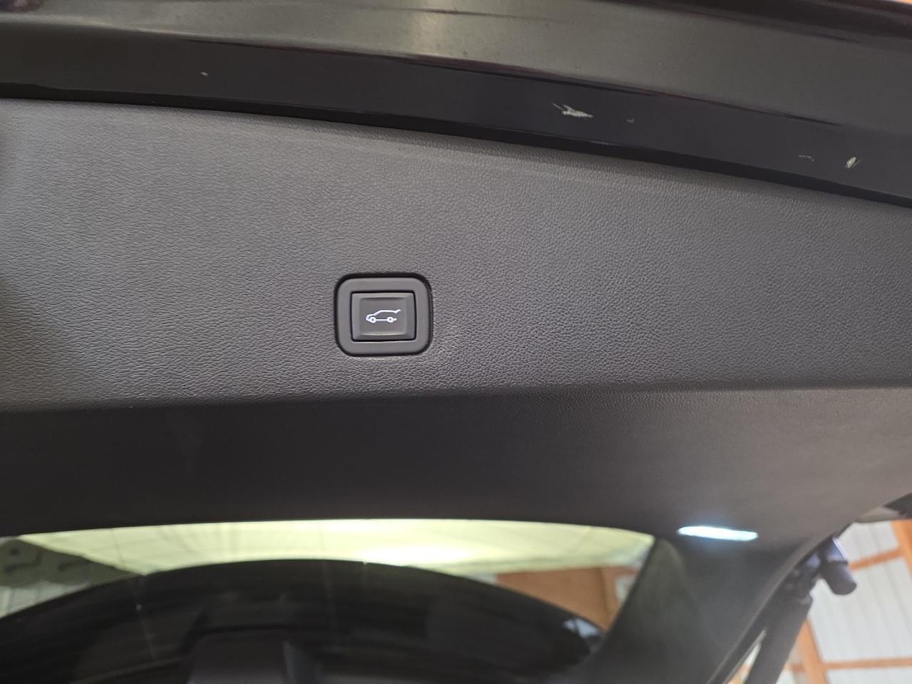 2024 Cadillac XT6 AWD Sport Sand Lake NY