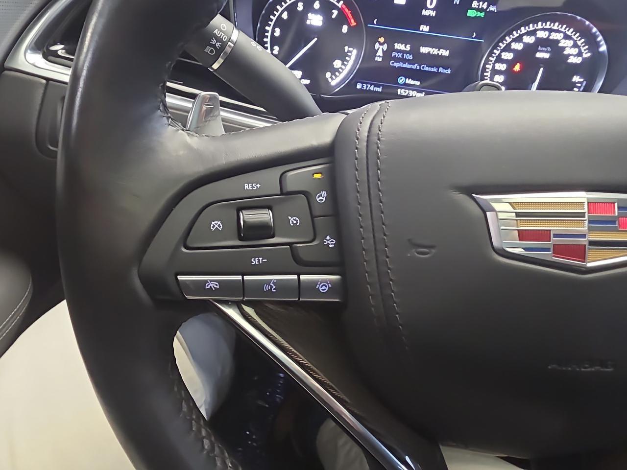 2024 Cadillac XT6 AWD Sport Sand Lake NY