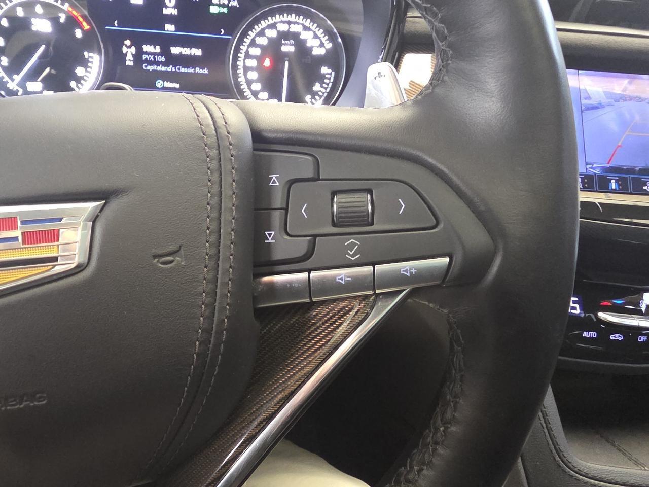 2024 Cadillac XT6 AWD Sport Sand Lake NY