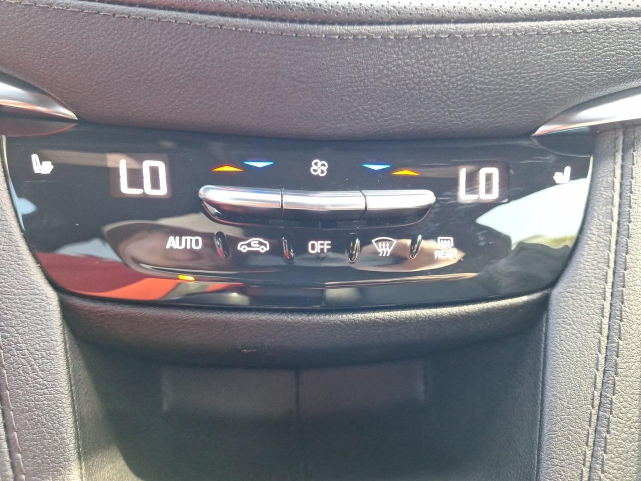 2024 Cadillac XT6 FWD Luxury Hurst TX