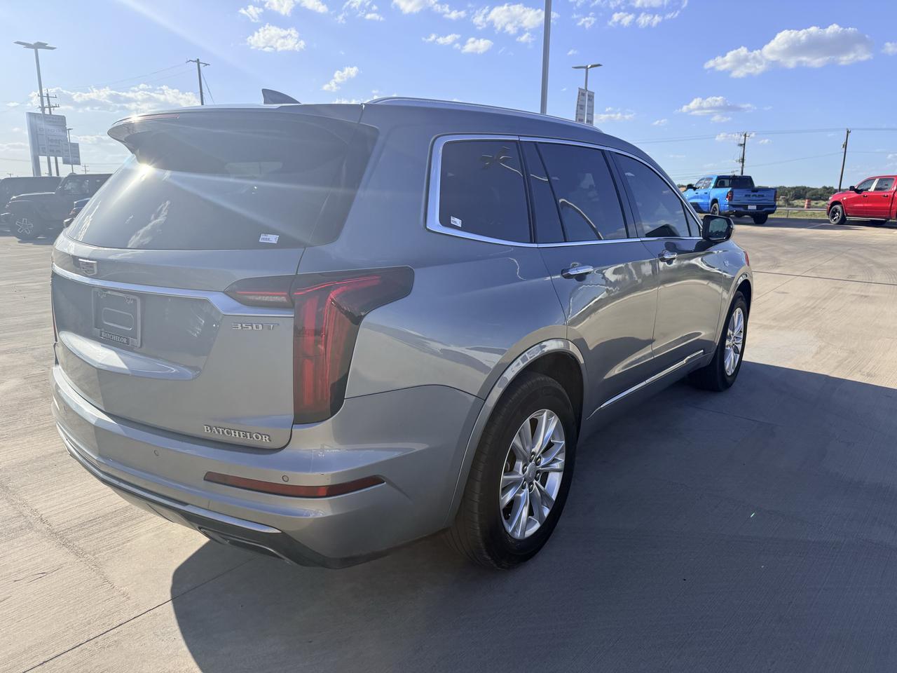 2024 Cadillac XT6 FWD Luxury Castroville TX