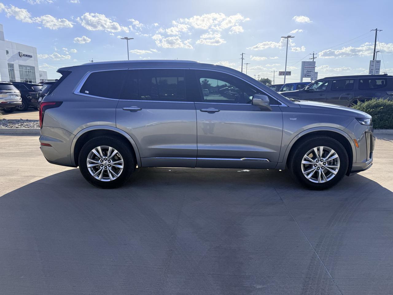 2024 Cadillac XT6 FWD Luxury