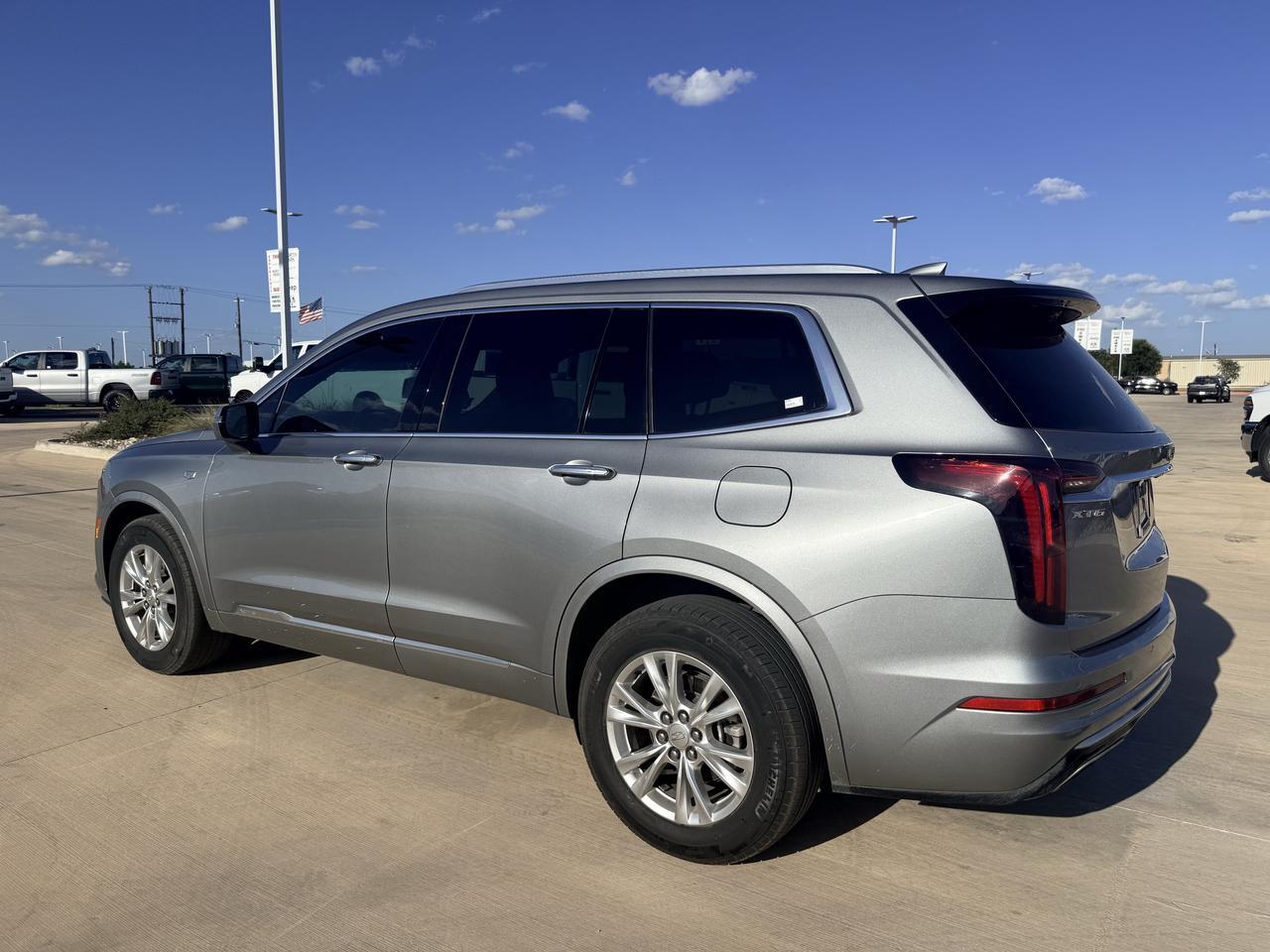 2024 Cadillac XT6 FWD Luxury Castroville TX