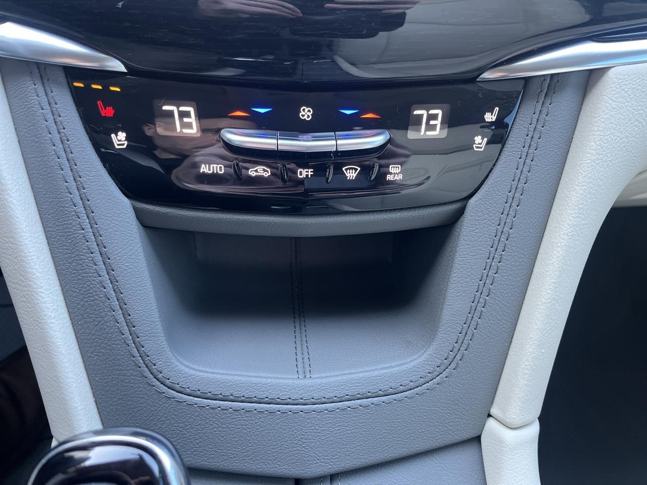 2024 Cadillac XT6 Premium Luxury 6-Pass Technology DrvrAssistPkgs w/AdptvCrz Sunroof Nav HD-SrrndVsn Saukville WI