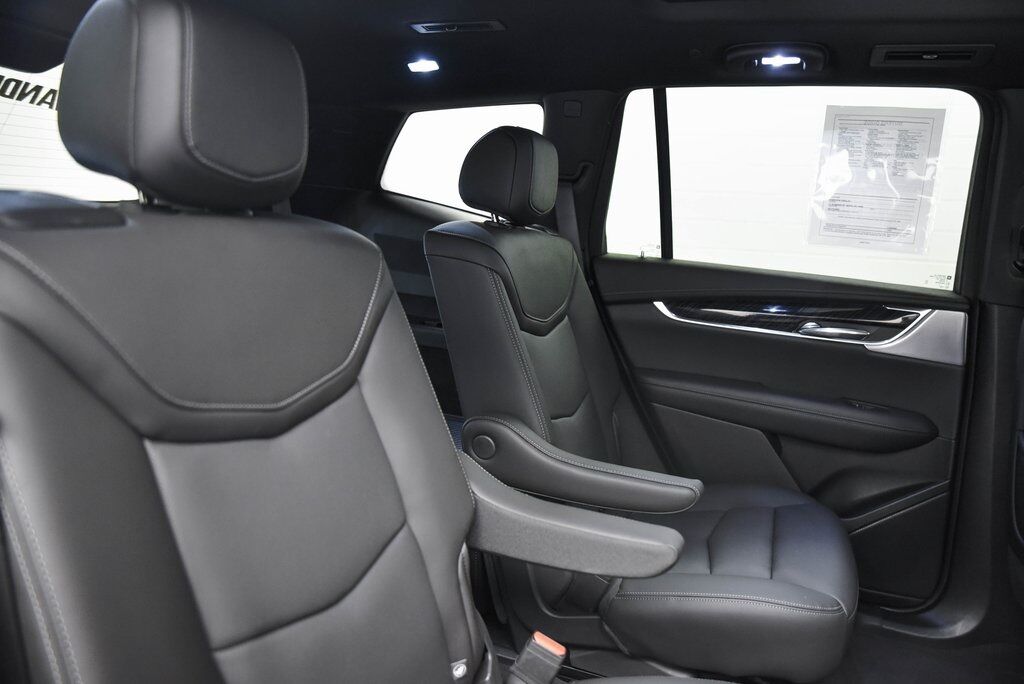 2024 Cadillac XT6 Premium Luxury AKRON OH