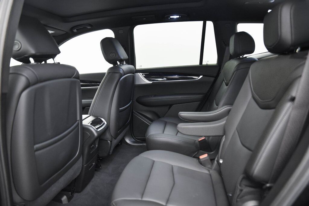 2024 Cadillac XT6 Premium Luxury AKRON OH