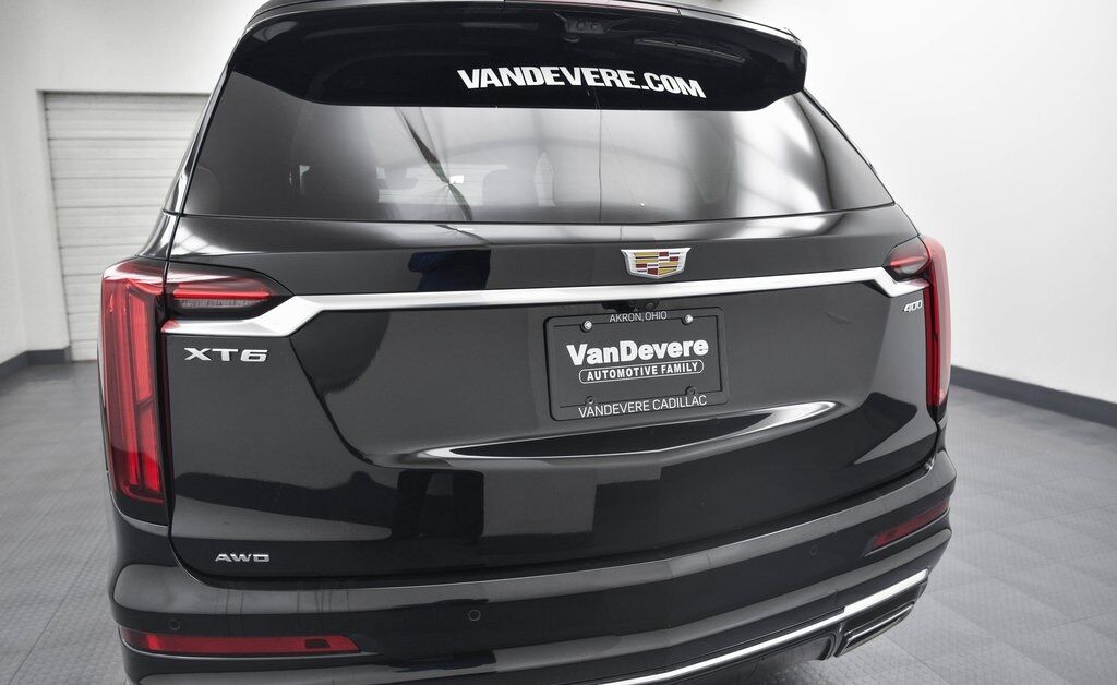 2024 Cadillac XT6 Premium Luxury AKRON OH