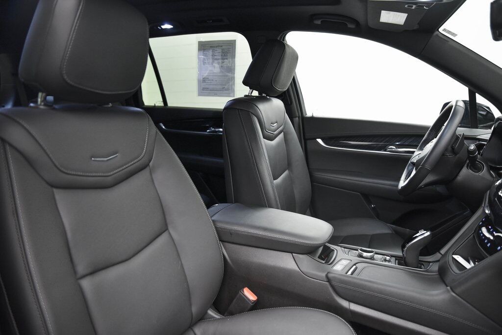 2024 Cadillac XT6 Premium Luxury AKRON OH