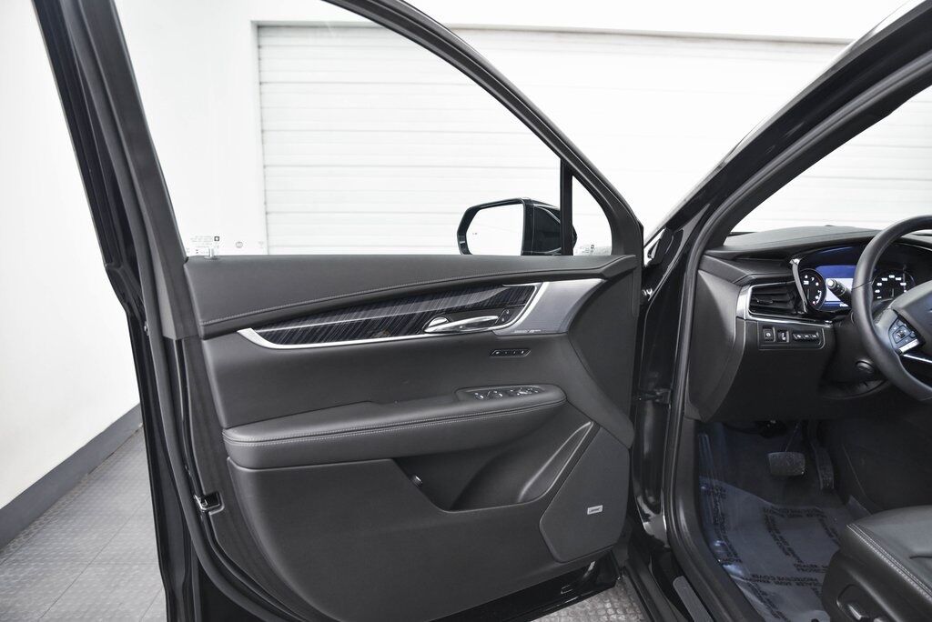 2024 Cadillac XT6 Premium Luxury AKRON OH