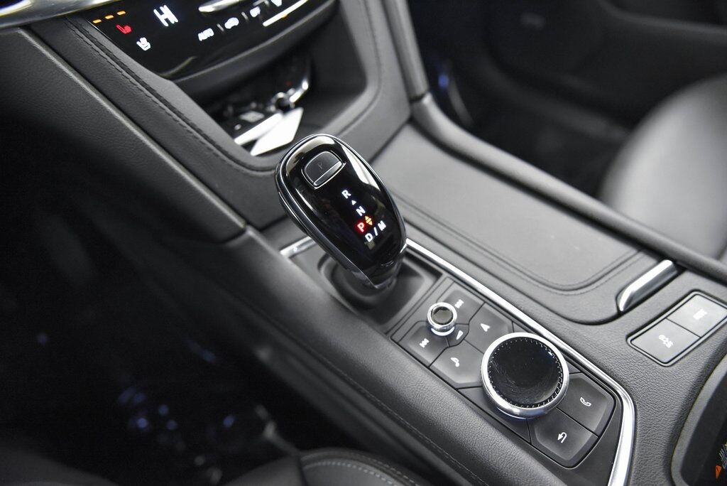 2024 Cadillac XT6 Premium Luxury AKRON OH