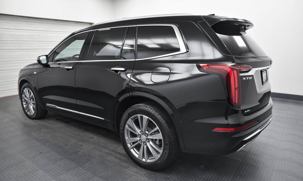 2024 Cadillac XT6 Premium Luxury AKRON OH