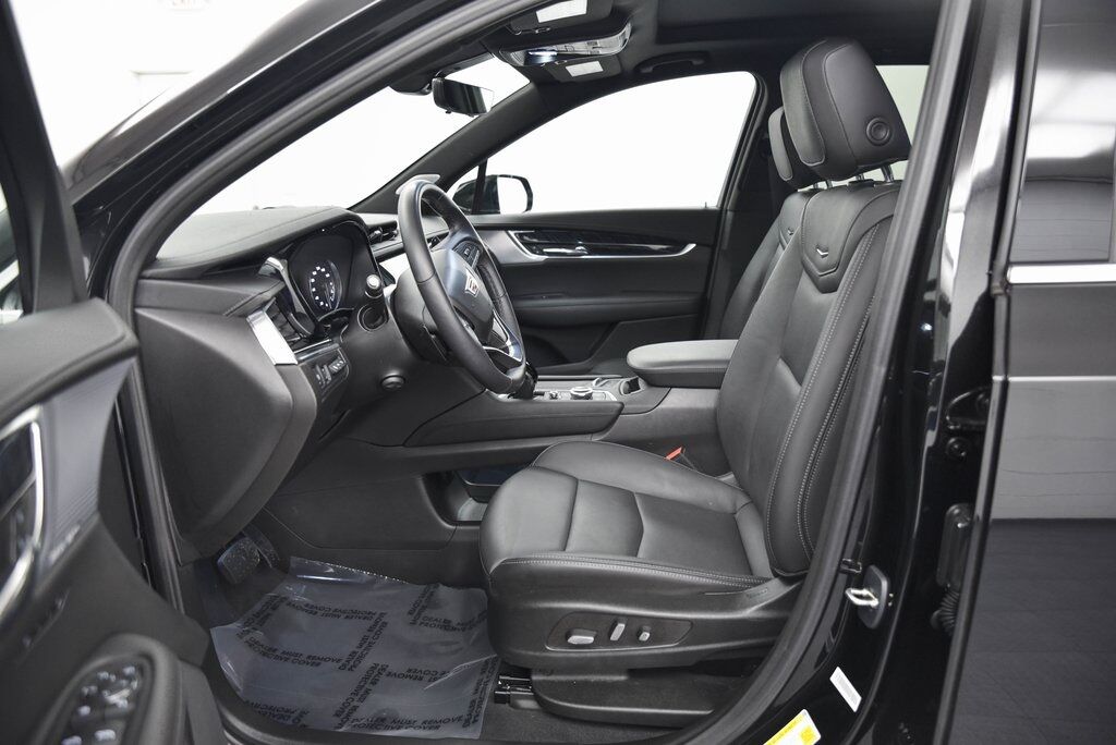 2024 Cadillac XT6 Premium Luxury AKRON OH