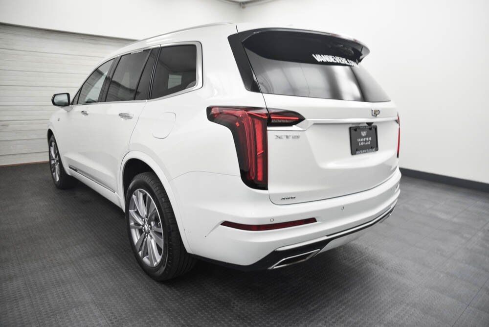 2024 Cadillac XT6 Premium Luxury AKRON OH