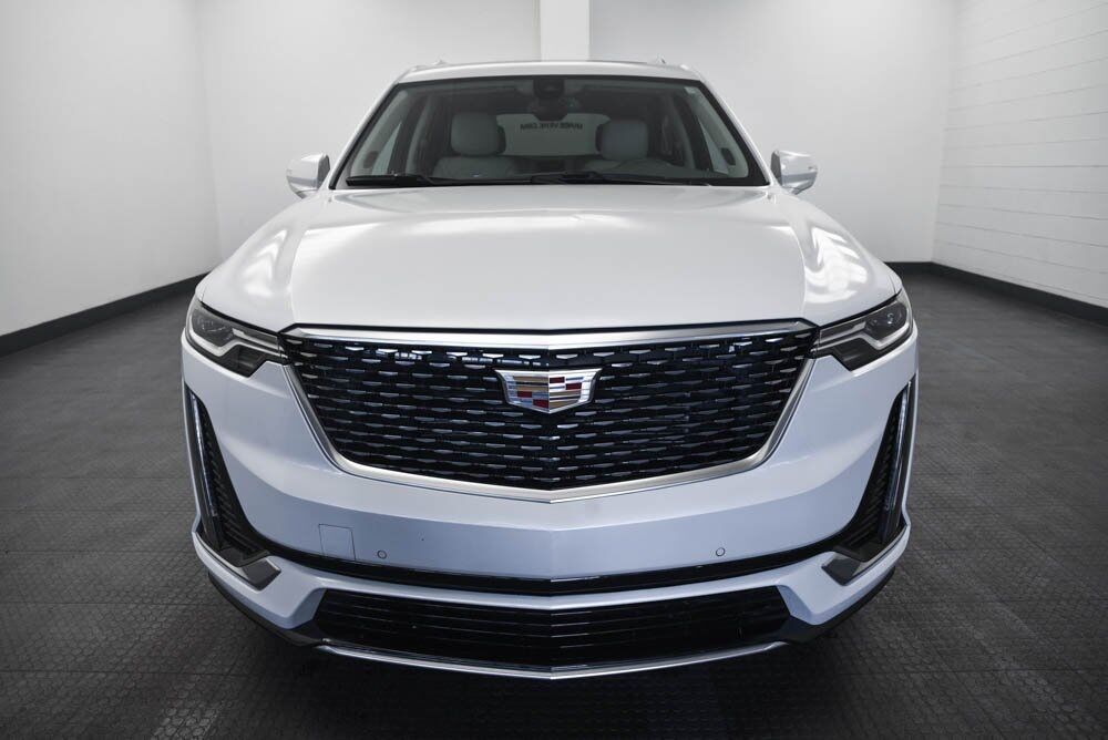 2024 Cadillac XT6 Premium Luxury AKRON OH