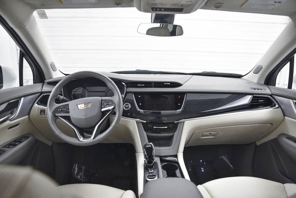 2024 Cadillac XT6 Premium Luxury AKRON OH