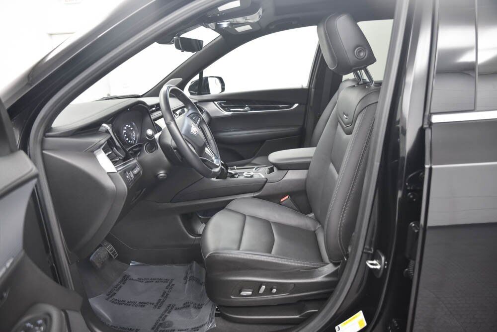2024 Cadillac XT6 Premium Luxury AKRON OH