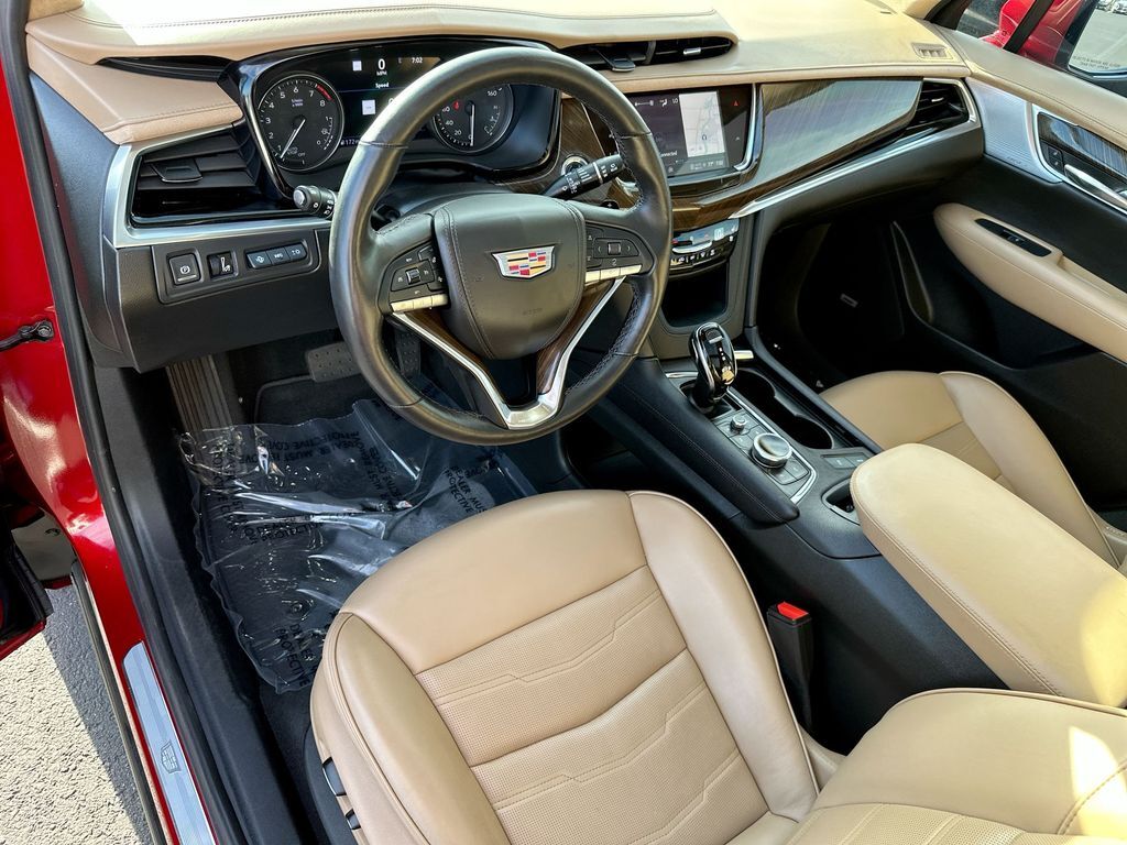 2024 Cadillac XT6 Premium Luxury