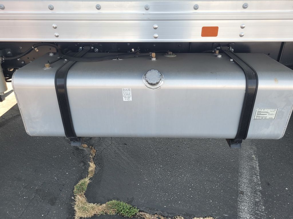 2024 Chevrolet 6500 XD LCF Diesel Wabash 20' Dry Freight, 1 1/8" Hardwood Forklift R Roseville CA