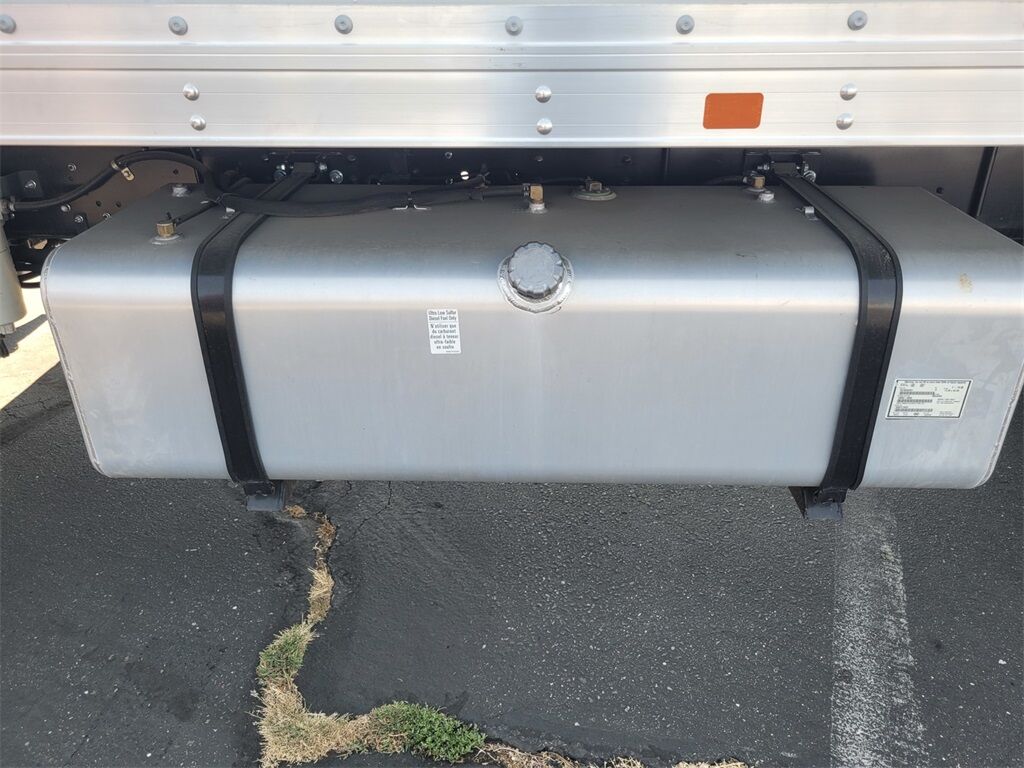 2024 Chevrolet 6500 XD LCF Diesel Wabash 20' Dry Freight, 1 1/8" Hardwood Forklift R Roseville CA