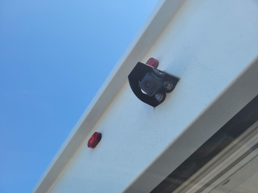 2024 Chevrolet 6500 XD LCF Diesel Wabash 20' Dry Freight, 1 1/8" Hardwood Forklift R Roseville CA