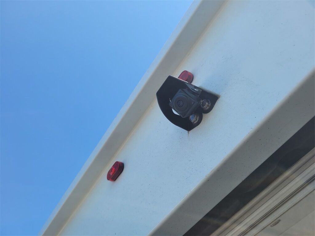 2024 Chevrolet 6500 XD LCF Diesel Wabash 20' Dry Freight, 1 1/8" Hardwood Forklift R Roseville CA