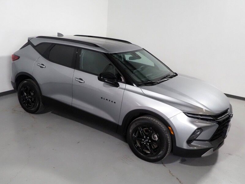 2024 Chevrolet Blazer 2LT *MIDNIGHT/SPORT PKG, CONVENIENCE PKG, DRIVER CONFIDENCE PKG, ADAPTIVE CRUISE, SAFETY ALERTS, BACKUP-CAMERA, COLOR TOUCHSCREEN, HEATED SEATS, POWER LIFTGATE, WIRELESS CHARGING, ANDROID & APPLE Round Rock TX