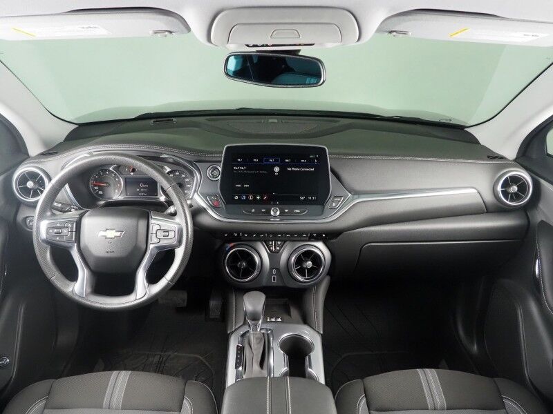 2024 Chevrolet Blazer 2LT *MIDNIGHT/SPORT PKG, CONVENIENCE PKG, DRIVER CONFIDENCE PKG, ADAPTIVE CRUISE, SAFETY ALERTS, BACKUP-CAMERA, COLOR TOUCHSCREEN, HEATED SEATS, POWER LIFTGATE, WIRELESS CHARGING, ANDROID & APPLE