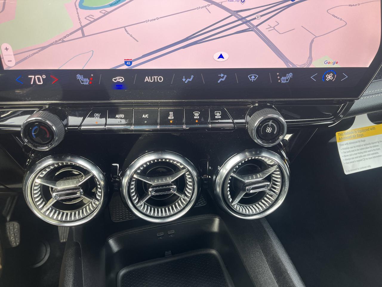 2024 Chevrolet Blazer EV LT eAWD Cmft&Conv Conv&DrvrConfPkgs w/Sunroof AdptvCrz HtdEvotex HtdStrngWhl 8-WayPwrDrvrSeat Saukville WI