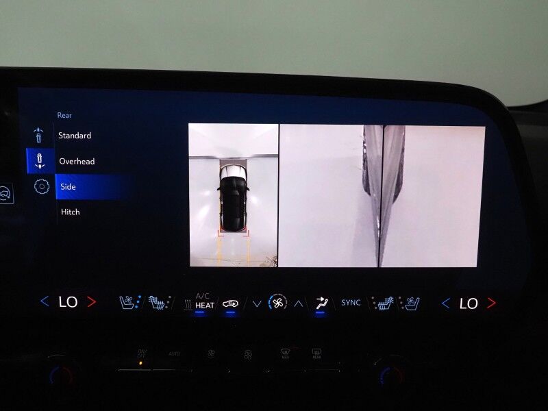 2024 Chevrolet Blazer EV RS RWD *PANO MOONROOF, HEADS-UP DISPLAY, NAVIGATION, ADAPTIVE CRUISE, SAFETY ALERTS, 360 CAMERAS, 17.7 INCH TOUCHSCREEN, CLIMATE SEATS, HEATED STEERING, REMOTE START, WIRELESS CHARGING, BOSE AUDIO Round Rock TX