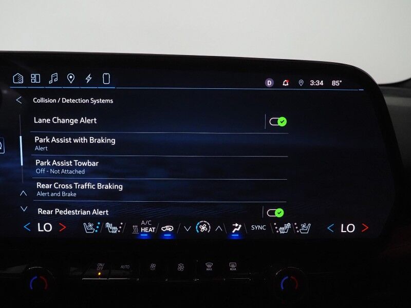 2024 Chevrolet Blazer EV RS RWD *PANO MOONROOF, HEADS-UP DISPLAY, NAVIGATION, ADAPTIVE CRUISE, SAFETY ALERTS, 360 CAMERAS, 17.7 INCH TOUCHSCREEN, CLIMATE SEATS, HEATED STEERING, REMOTE START, WIRELESS CHARGING, BOSE AUDIO Round Rock TX