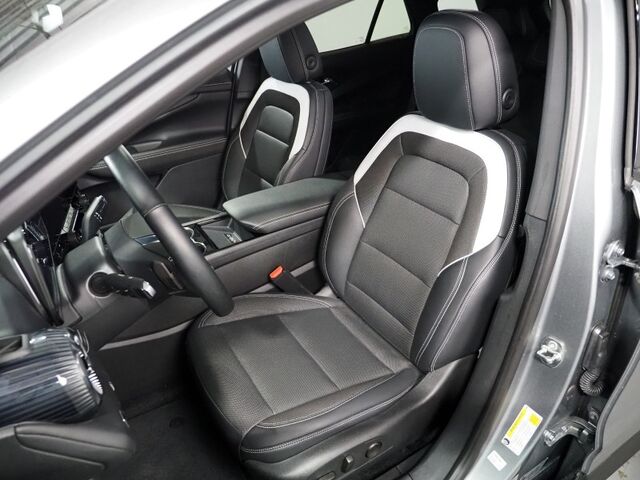 2024 Chevrolet Blazer EV eAWD LT *COMFORT & CONVENIENCE PKG, DRIVER CONFIDENCE PKG, NAVIGATION, ADAPTIVE CRUISE, SAFETY ALERTS, 360 CAMERAS, COLOR TOUCHSCREEN, HEATED SEATS/STEERING, REMOTE START, WIRELESS CHARGING, ANDROID & APPLE Round Rock TX