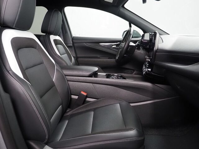 2024 Chevrolet Blazer EV eAWD LT *COMFORT & CONVENIENCE PKG, DRIVER CONFIDENCE PKG, NAVIGATION, ADAPTIVE CRUISE, SAFETY ALERTS, 360 CAMERAS, COLOR TOUCHSCREEN, HEATED SEATS/STEERING, REMOTE START, WIRELESS CHARGING, ANDROID & APPLE Round Rock TX