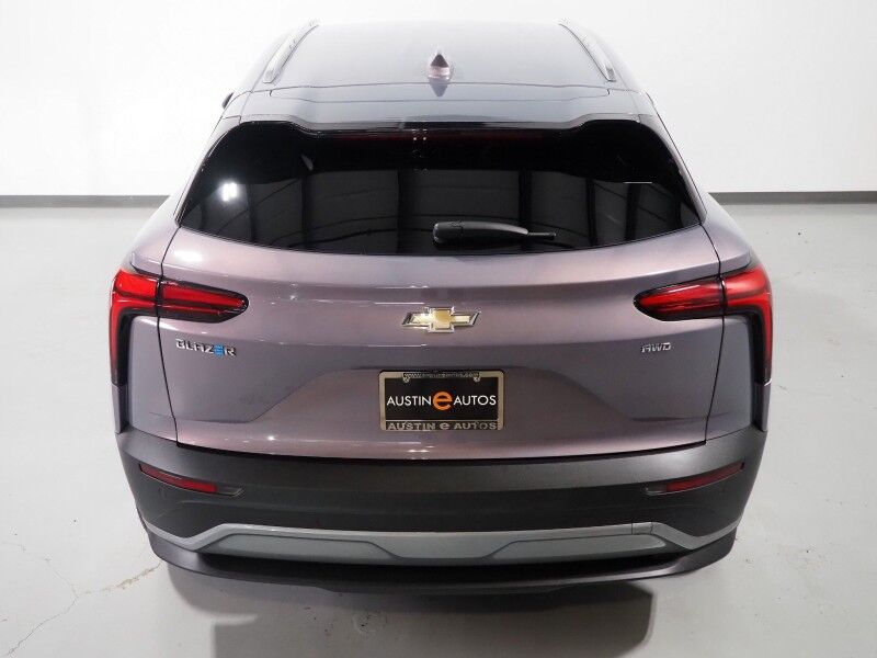 2024 Chevrolet Blazer EV eAWD LT *COMFORT & CONVENIENCE PKG, DRIVER CONFIDENCE PKG, NAVIGATION, ADAPTIVE CRUISE, SAFETY ALERTS, 360 CAMERAS, COLOR TOUCHSCREEN, HEATED SEATS/STEERING, REMOTE START, WIRELESS CHARGING Round Rock TX
