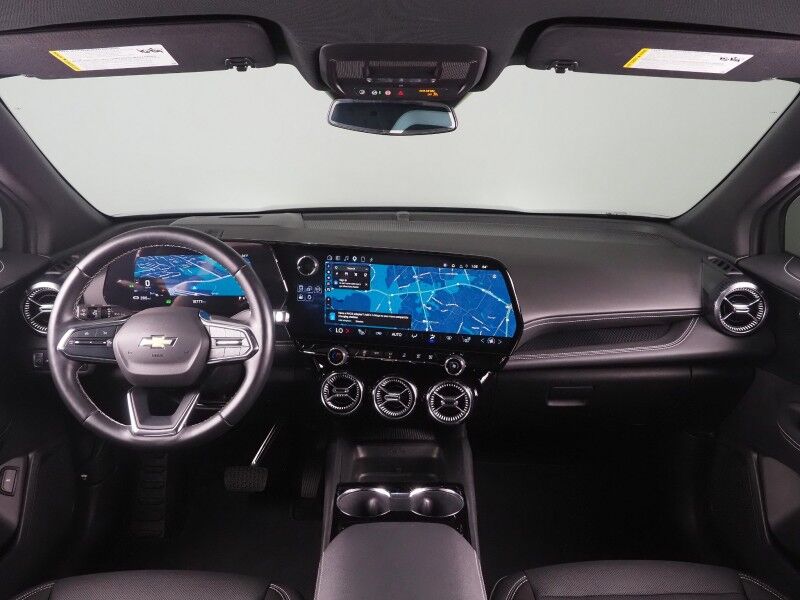 2024 Chevrolet Blazer EV eAWD LT *COMFORT & CONVENIENCE PKG, DRIVER CONFIDENCE PKG, NAVIGATION, ADAPTIVE CRUISE, SAFETY ALERTS, 360 CAMERAS, COLOR TOUCHSCREEN, HEATED SEATS/STEERING, REMOTE START, WIRELESS CHARGING