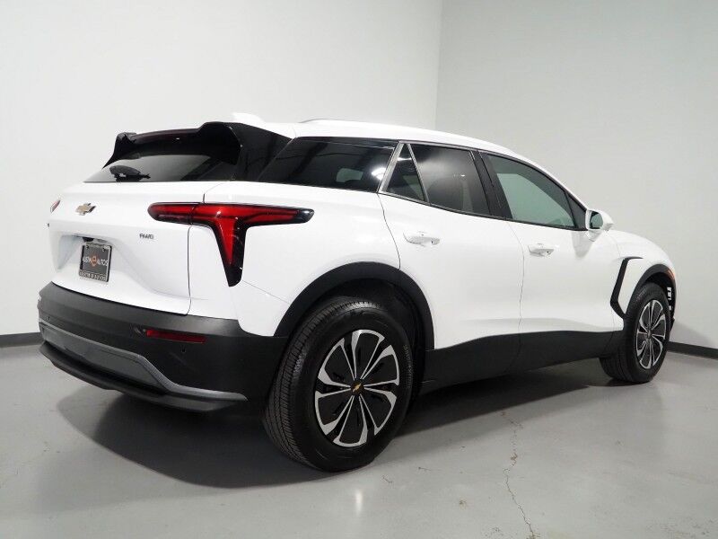 2024 Chevrolet Blazer EV eAWD LT *COMFORT & CONVENIENCE PKG, DRIVER CONFIDENCE PKG, NAVIGATION, ADAPTIVE CRUISE, SAFETY ALERTS, 360 CAMERAS, COLOR TOUCHSCREEN, HEATED SEATS/STEERING, REMOTE START, WIRELESS CHARGING Round Rock TX