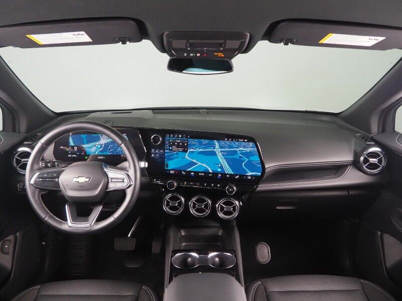 2024 Chevrolet Blazer EV eAWD LT *COMFORT & CONVENIENCE PKG, DRIVER CONFIDENCE PKG, NAVIGATION, ADAPTIVE CRUISE, SAFETY ALERTS, 360 CAMERAS, COLOR TOUCHSCREEN, HEATED SEATS/STEERING, REMOTE START, WIRELESS CHARGING